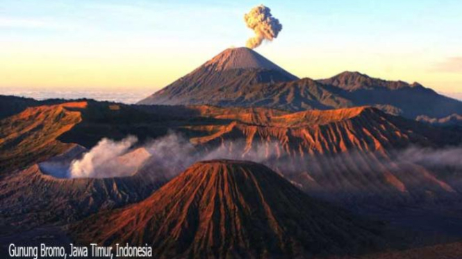 Gunung Bromo, Jawa Timur.