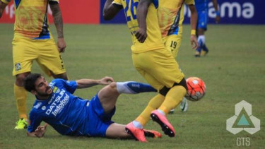 Persib Bandung Vs Persiba Balikpapan