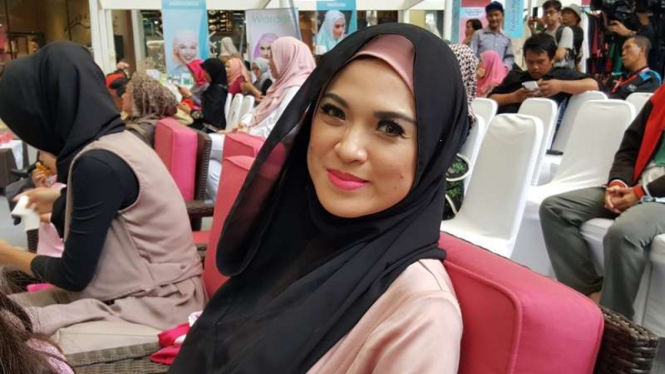 Delia Septianti