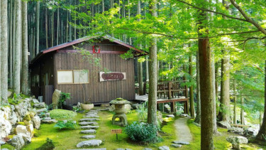 Kafe tersembunyi di Jepang