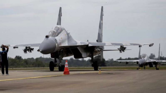 Pesawat jet tempur Sukhoi TNI alutsista