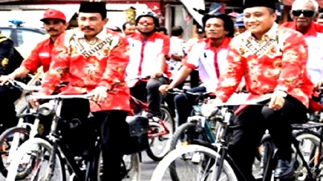 Pasangan Haryanto dan Saiful Arifin, satu paslon di Pilkada Pati 2017