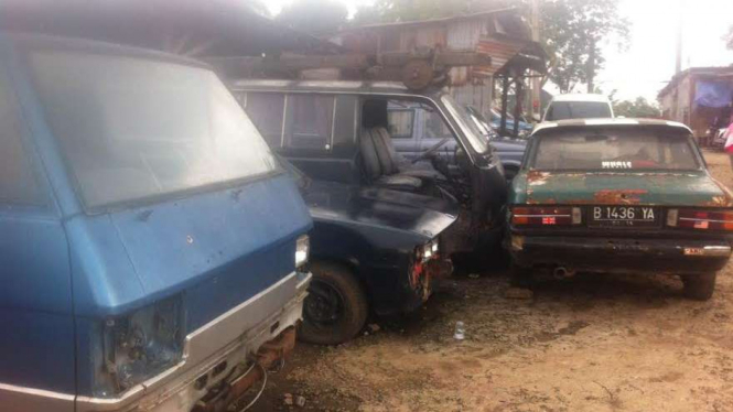Bisnis mobil rongsokan