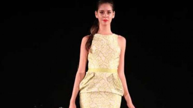 Koleksi Alleira Batik