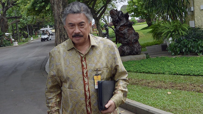 Gayus Lumbuun