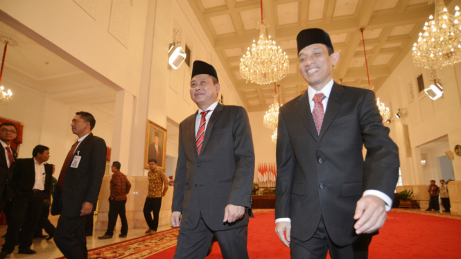 Menteri ESDM Ignasius Jonan bersama Wamen ESDM Arcandra Tahar. 