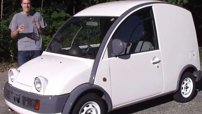 S-Cargo, mobil dengan desain yang dianggap buruk.