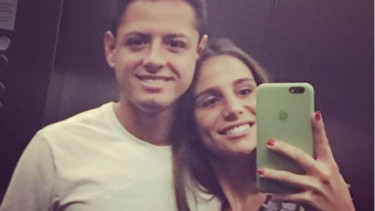 Javier 'Chicharito' Hernandez dan kekasihnya, Lucia Villalon
