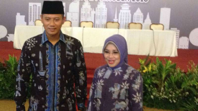Pasangan calon Gubernur dan Wakil Gubernur DKI Jakarta, Agus Harimurti Yudhoyono dan Sylviana Murni 
