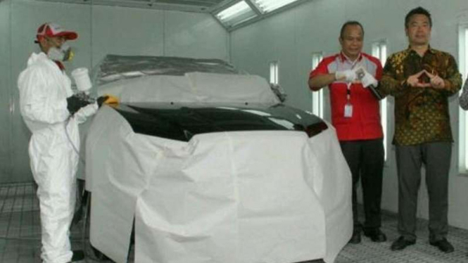 Bengkel bodi dan cat Mitsubishi