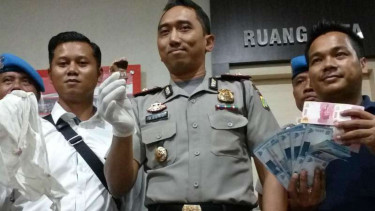 Polsek Cimanggis Depok tangkap pencuri pakai jimat gigi kakek