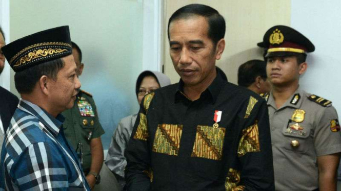 Presiden Jokowi dan Kapolri Jenderal Tito Karnavian.