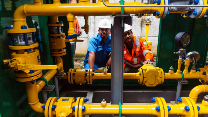 Ilustrasi-Aktivitas pekerja di Perusahaan Gas Negara (PGN). 