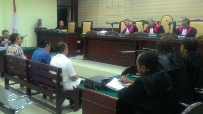 Sidang tiga terdakwa tiga Komisioner Bawaslu Jatim di Pengadilan Tindak Pidana Korupsi Surabaya, Jawa Timur, pada Selasa, 1 November 2016.