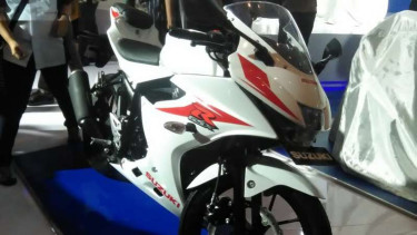 Suzuki GSX-R150.