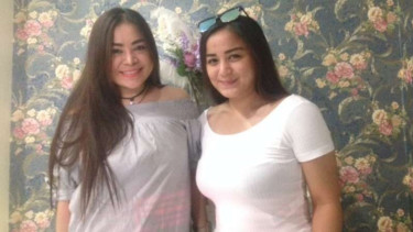 Annisa dan Juwita Bahar.