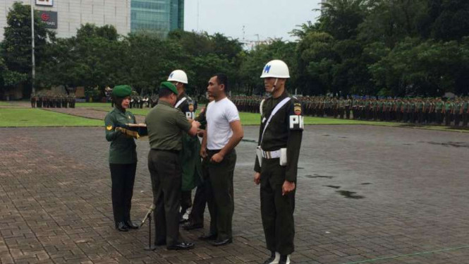 Upacara Pemecatan Anggota TNI 