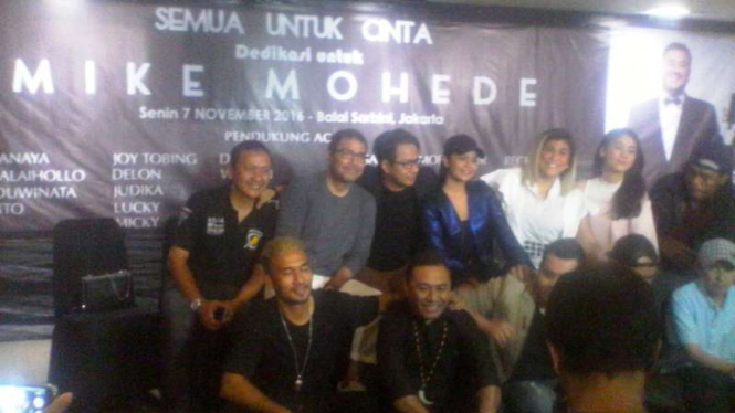 Konser untuk Mike Mohede