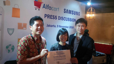 Kerja sama Alfacart.com dan Samsung
