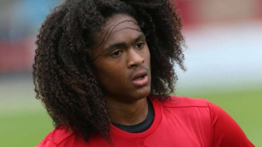 Pemain muda Manchester United, Tahith Chong