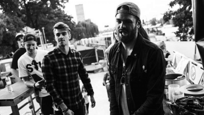 The Chainsmokers