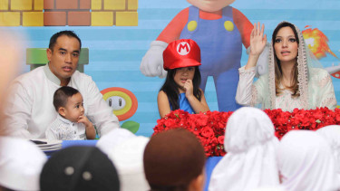 Ulang Tahun Pertama Mainaka Bakrie