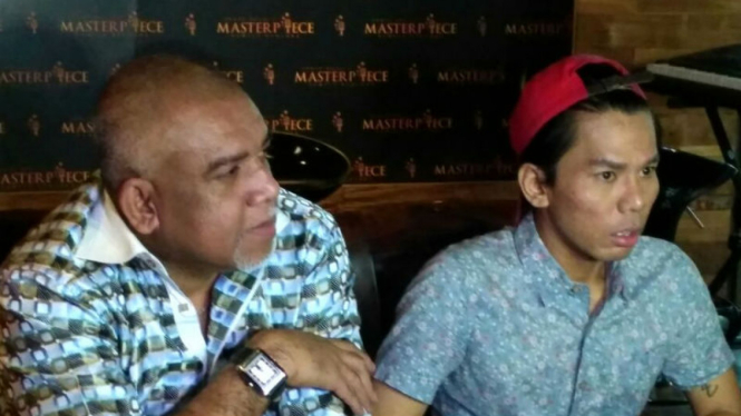 Pieter Ell dan Robby Abbas