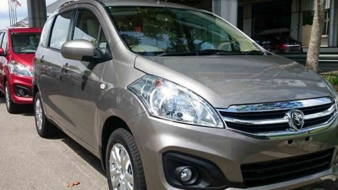 Proton Ertiga.
