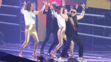 PSY di Konser Drae To Dream, di ICE BSD, Kamis, 24 November 2016