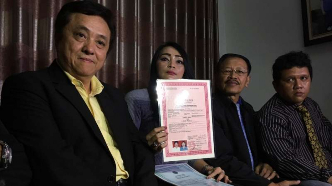 Wanita ini mengaku suaminya direbut Bella Shofie