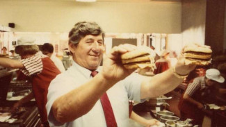 Penemu Big Mac McDonald's Meninggal Dunia di Usia 98 Tahun