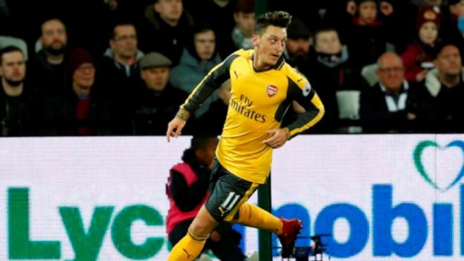 Gelandang Arsenal, Mesut Oezil.