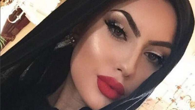 Blogger kecantikan Huda Kattan