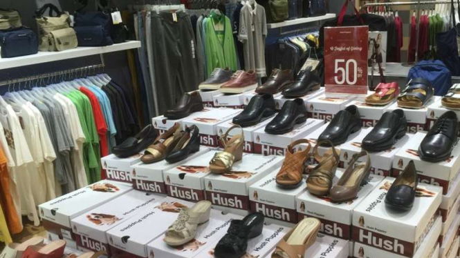 Pesta diskon di sejumlah tenant Lippo Mall Puri