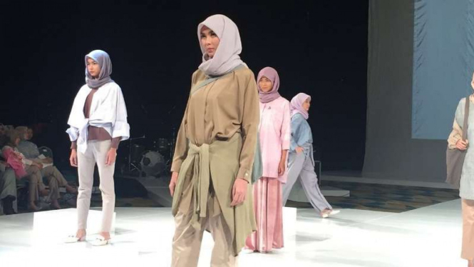 Busana Karya Ria Miranda