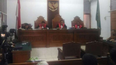 Majelis Hakim Pengadilan Negeri Selatan kabulkan gugatan Fahri Hamzah atas PKS.