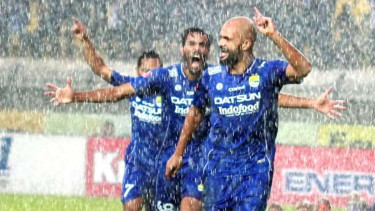 Sergio Van Dijk tinggalkan Persib Bandung.