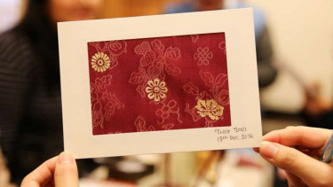 Kumbak, Teknik Membubuhi Emas pada Kain di Seoul, Korea Selatan