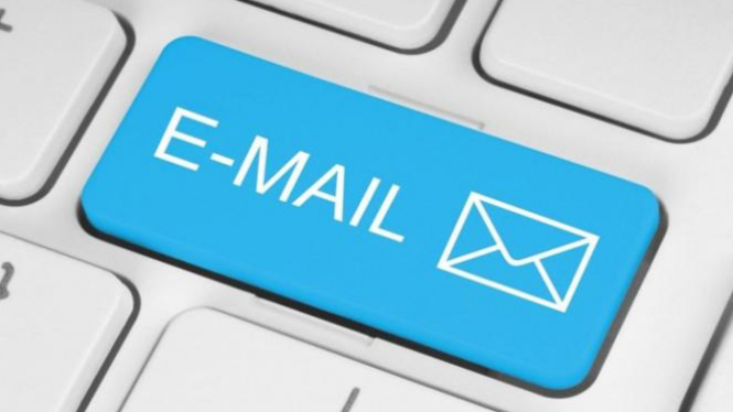 Ilustrasi email.