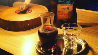 Kopi di Gerilya Coffee and Roastery