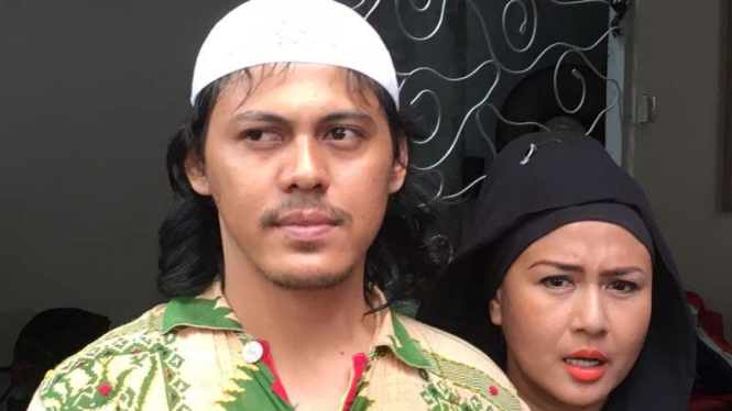 Ria Irawan dan suami, Mayky Wongkar.