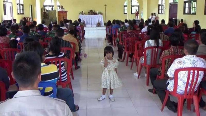 Gereja Katolik Paroki Santa Theresia Poso
