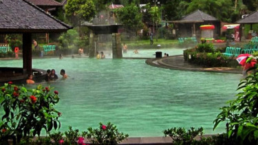 Pemandian air panas Ciater 