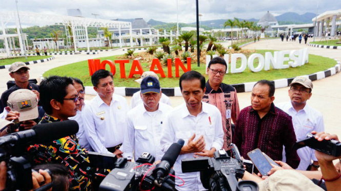 Presiden RI Joko Widodo meresmikan Pos Lintas Batas Negara (PLBN) di Atambua NTT