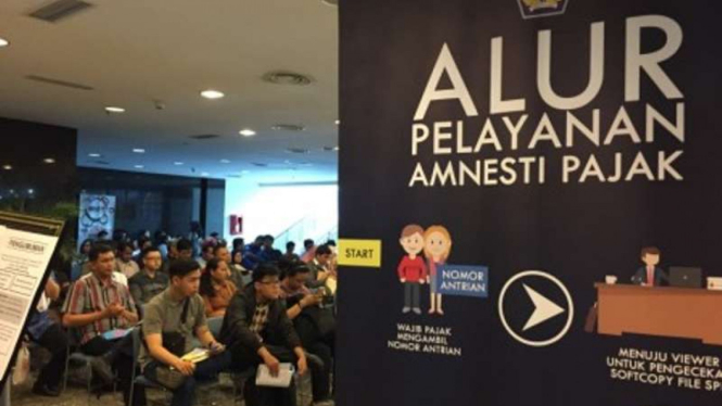 Peserta Tax Amnesty Periode II di Kantor Pusat Ditjen Pajak.