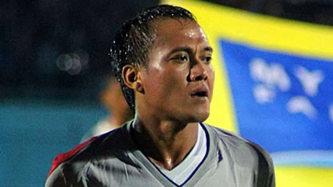 Penjaga gawang Arema FC, Achmad Kurniawan
