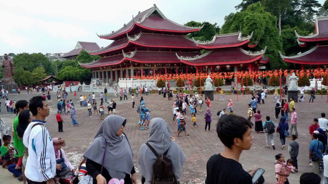 Wisata Klenteng Sam Poo Kong