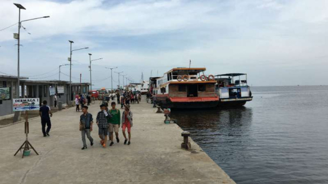 Suasana di Pelabuhan Kaliadem, Muara Angke, Jakarta