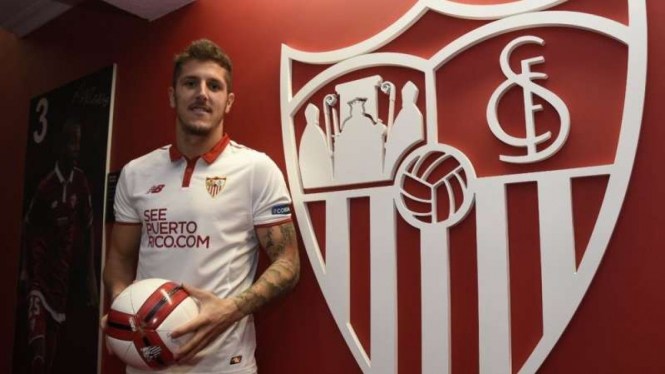 Striker Sevilla, Stevan Jovetic