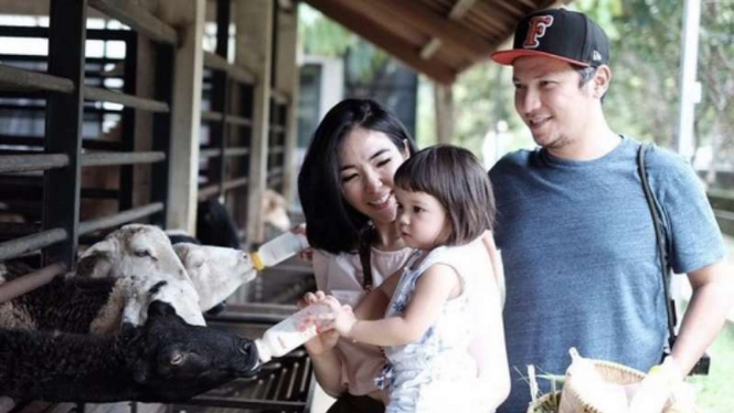 Gading, Gisel dan Gempi.